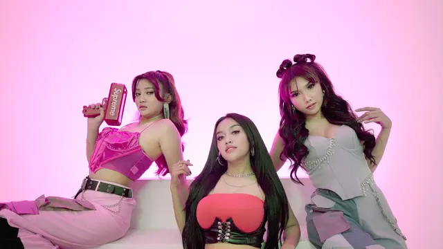 Trio Macan