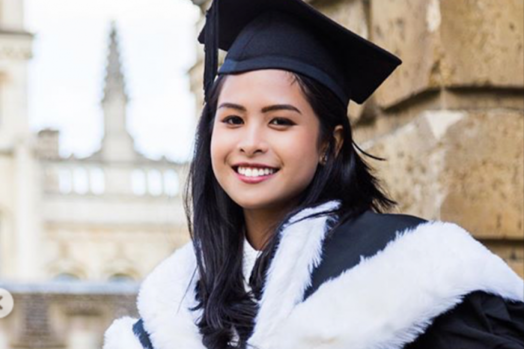 Maudy Ayunda